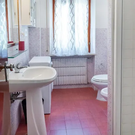 Marcelli, Trilocale Con Balcone E Posto Auto Lägenhet *