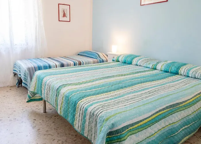 Lejlighed Marcelli, Trilocale Con Balcone E Posto Auto Marcelli