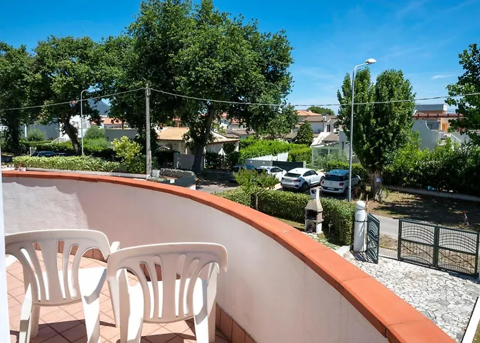 Lejlighed Marcelli, Trilocale Con Balcone E Posto Auto Marcelli